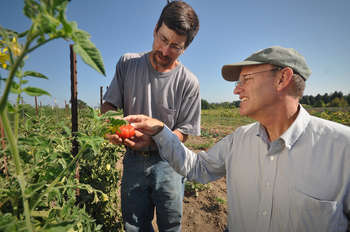 Affiancamento agricoltori - photo credit: U.S. Department of Agriculture