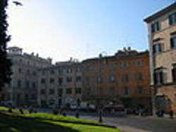 Case, Roma Piazza d'Aracoeli - foto di Sara Di Marcello