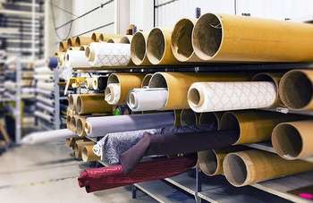 Industria tessile - Photo credit: Foto di Mircea Ploscar da Pixabay 